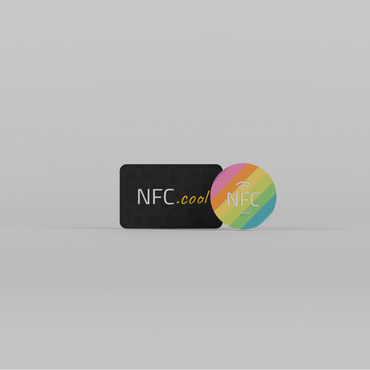 NFC.cool Pack of NFC Sticker Rectangle black and rainbow circle